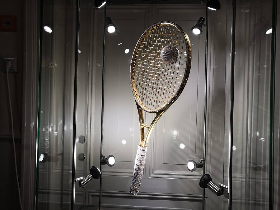diamond tennis racket at diamond museum Amsterdam