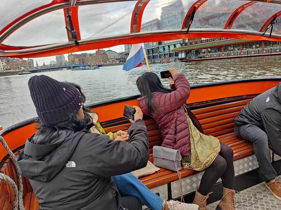 Taking photos from the rear deck