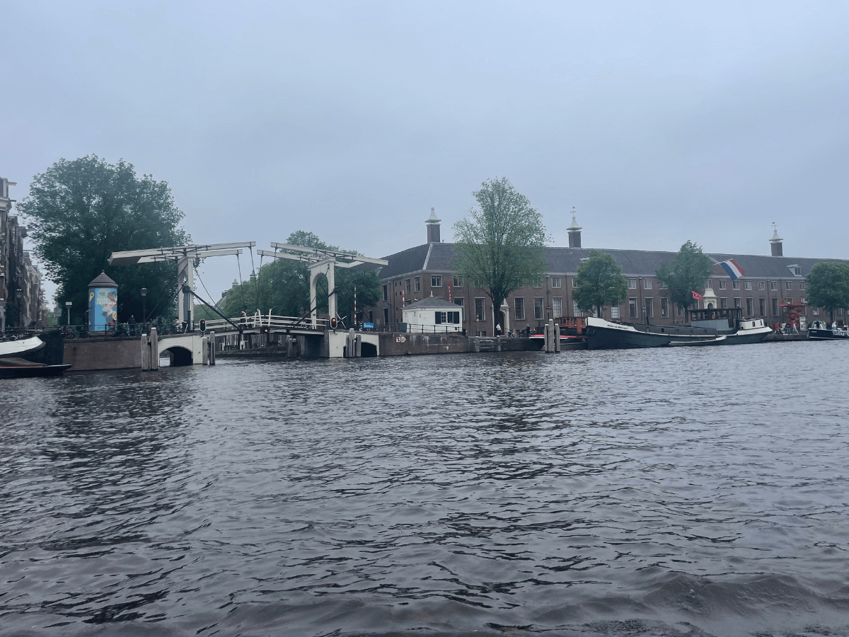 Untitled design (14) Lovers New York Pizza Canal Cruise