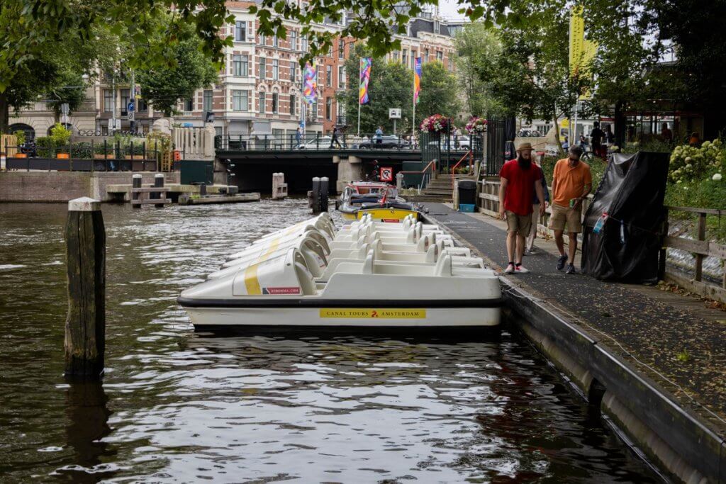Stromma Open Boat Tour Review - ThingstodoinAmsterdam.com