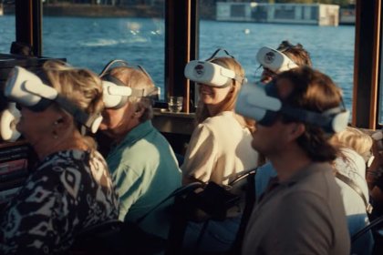 VR Voyage Canal Tour