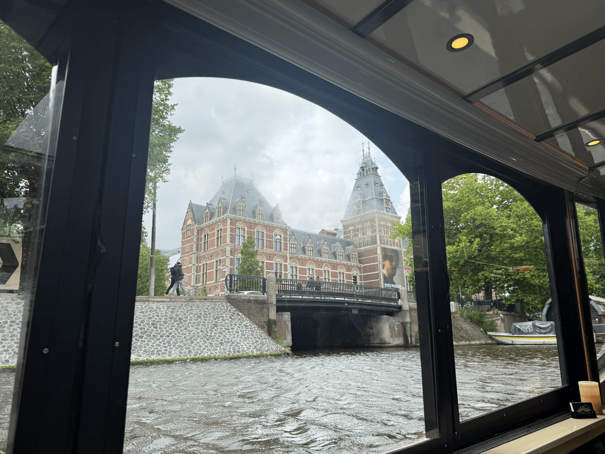 VR boat ride Amsterdam 4 Amsterdam VR boat ride