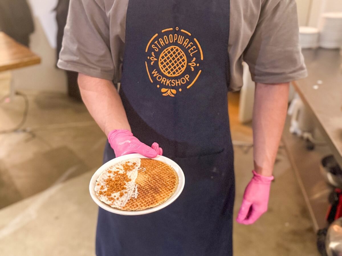 Freshly made stroopwafel Freshly made stroopwafel