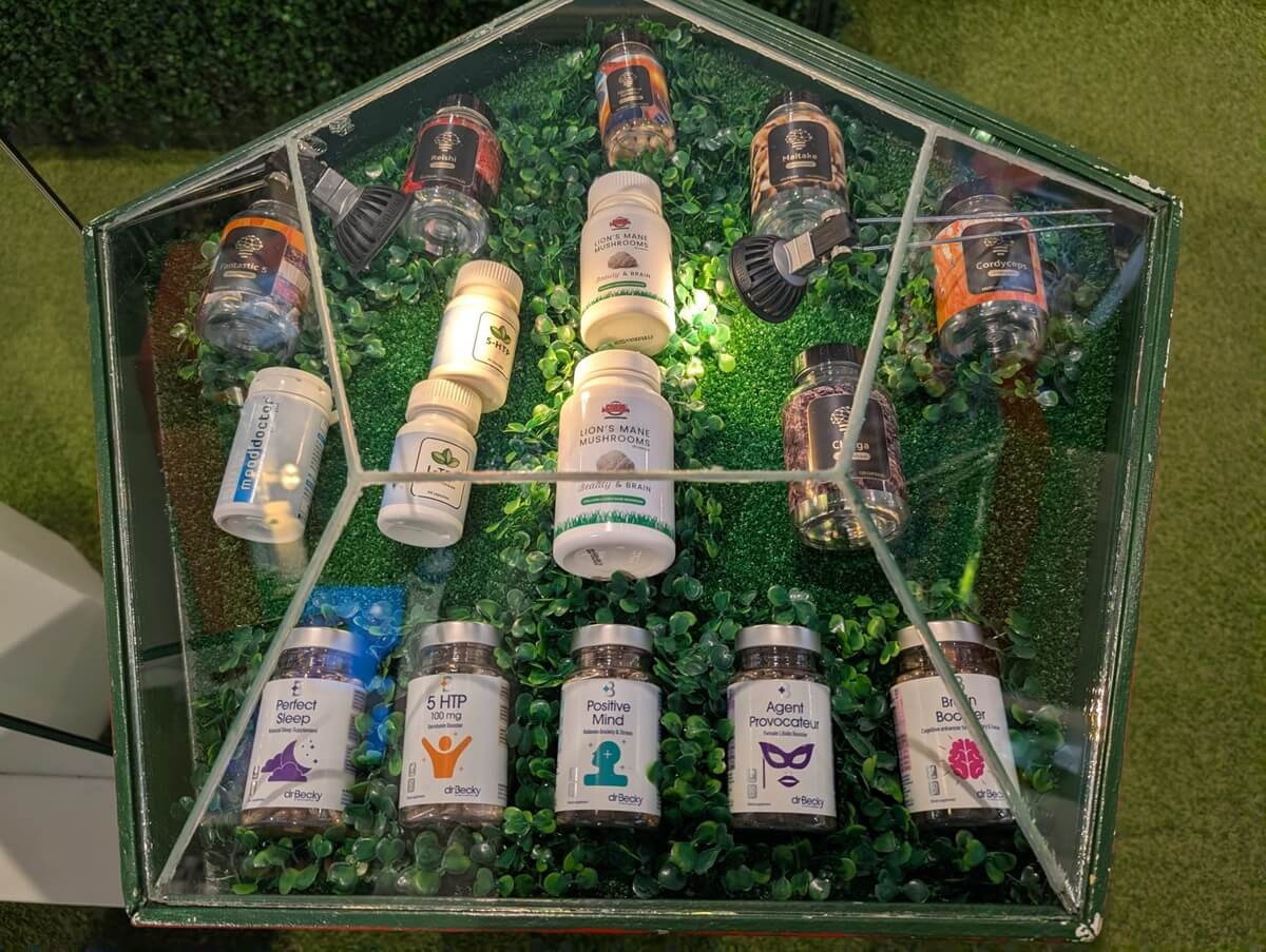 The Magic Mushroom Gallery smartshop - Herbal medcine and supplements