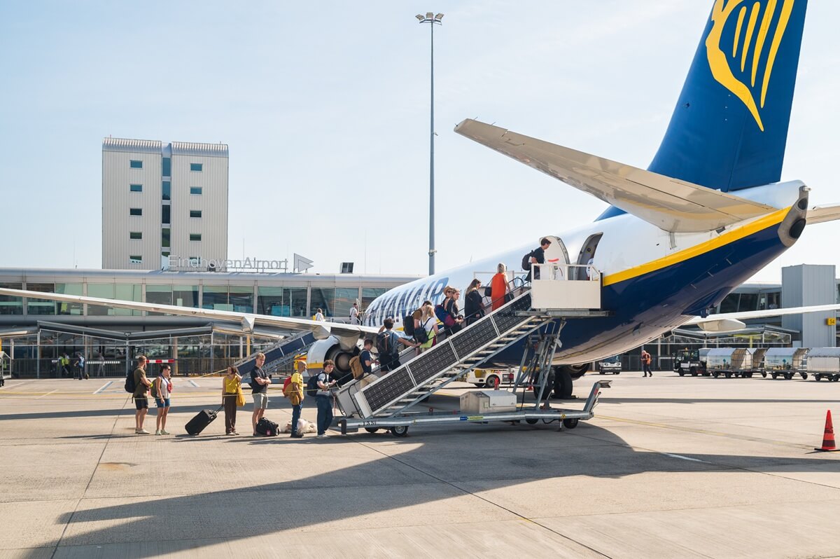 Embarque en el aeropuerto de Eindhoven