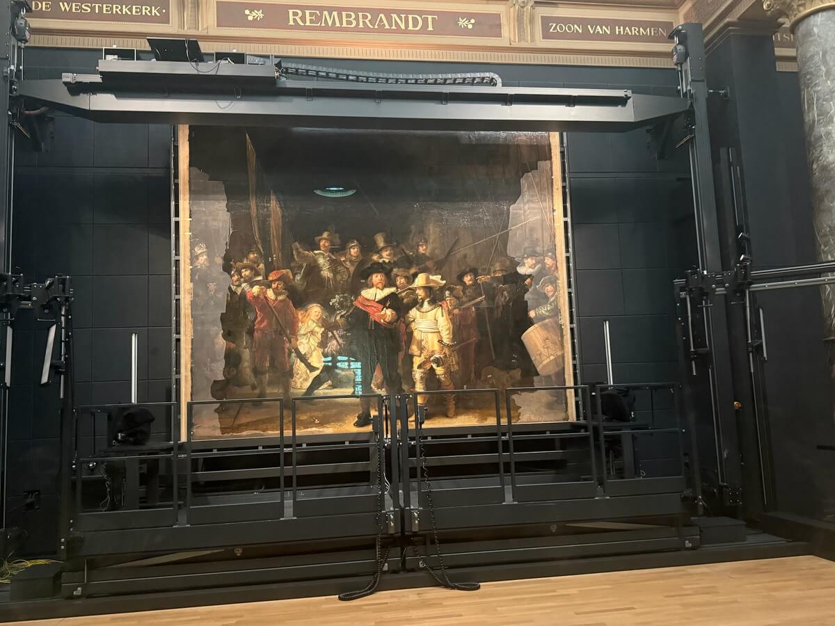 The Night Watch under restoration