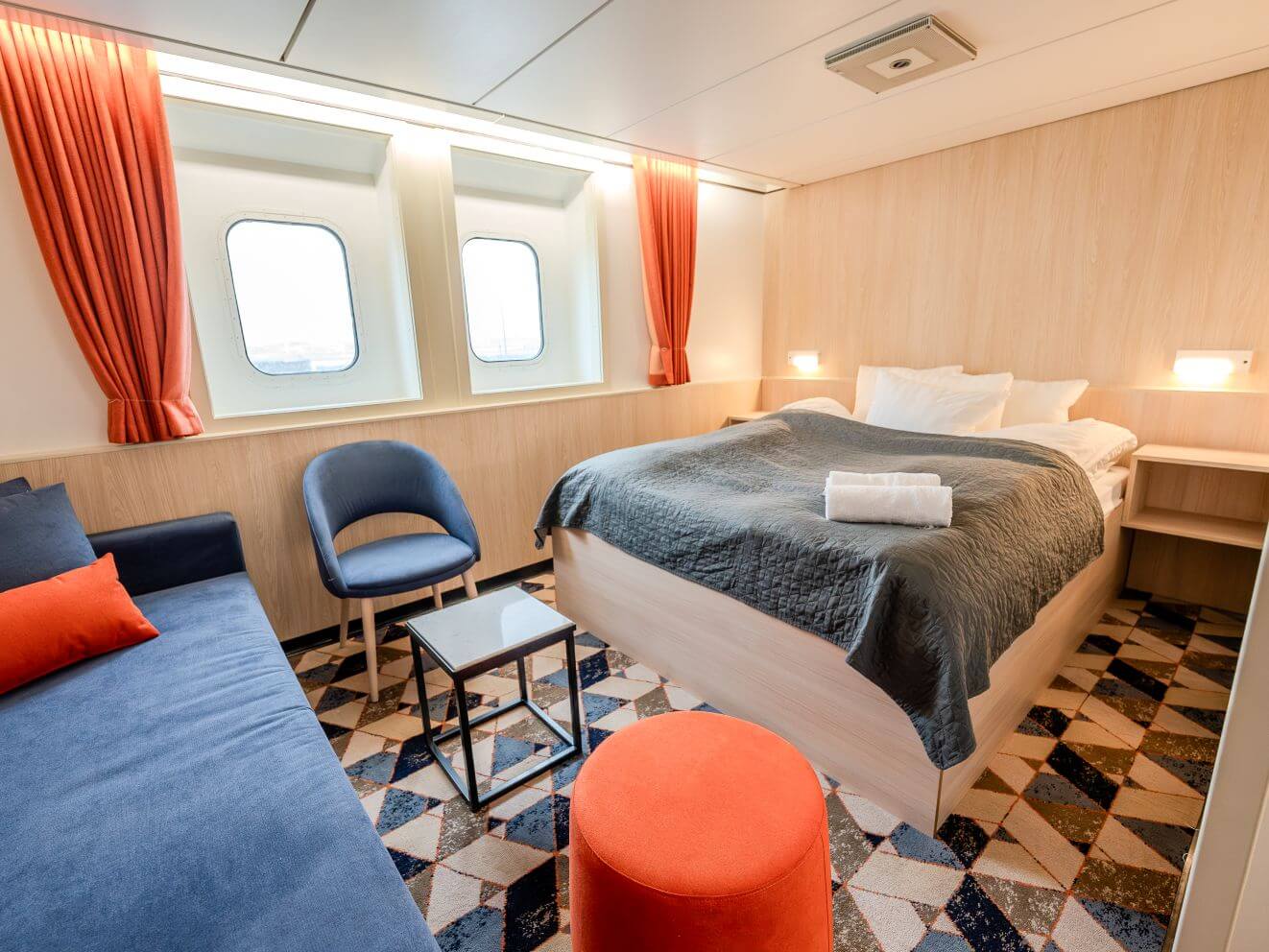 Commodore cabin DFDS newcastle ijmuiden Commodore cabin DFDS newcastle ijmuiden